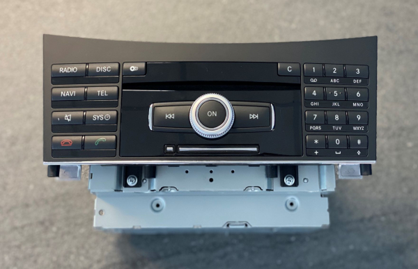 Reparatur Mercedes Benz Comand APS NTG4 Lautsprecher knistern bloppen knacken nach Wiedereinschalten kein Ton mehr